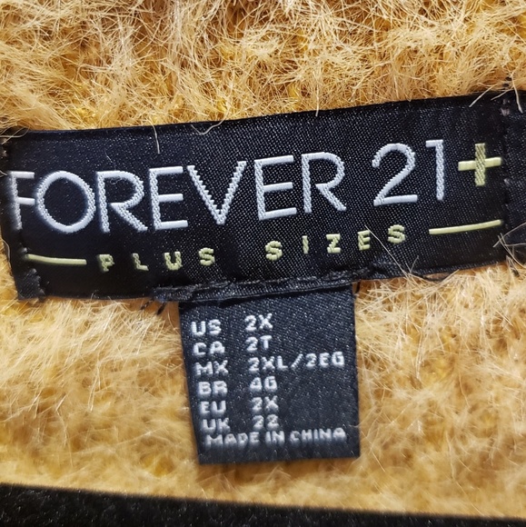 NWOT Forever 21 Plus Size Teddy Bear Cardigan - 2X - Picture 4 of 4
